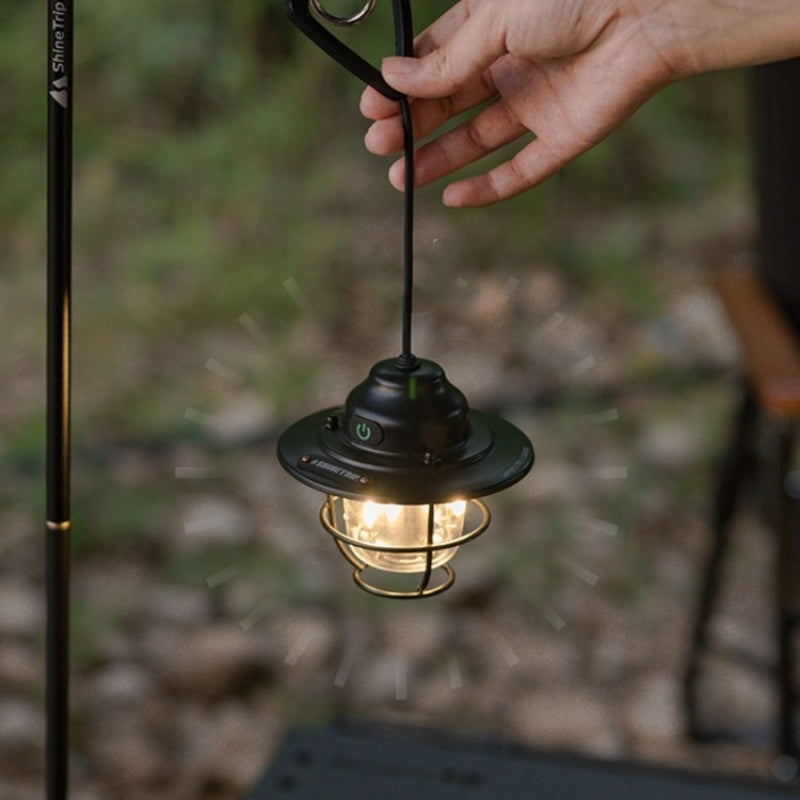 Shanqu Pine Cone Outdoor Camping Lantern Chandelier Lamp