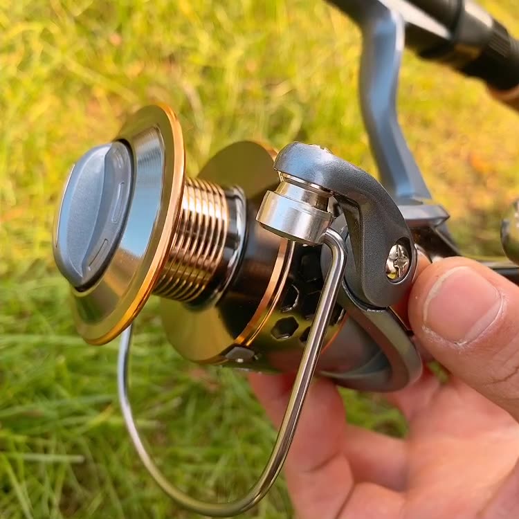 Full Metal Spinning Fishing Reel Luya Wheel