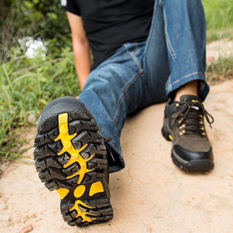 Men’s Outdoor Windproof Hiking Shoes For Camping Climbin