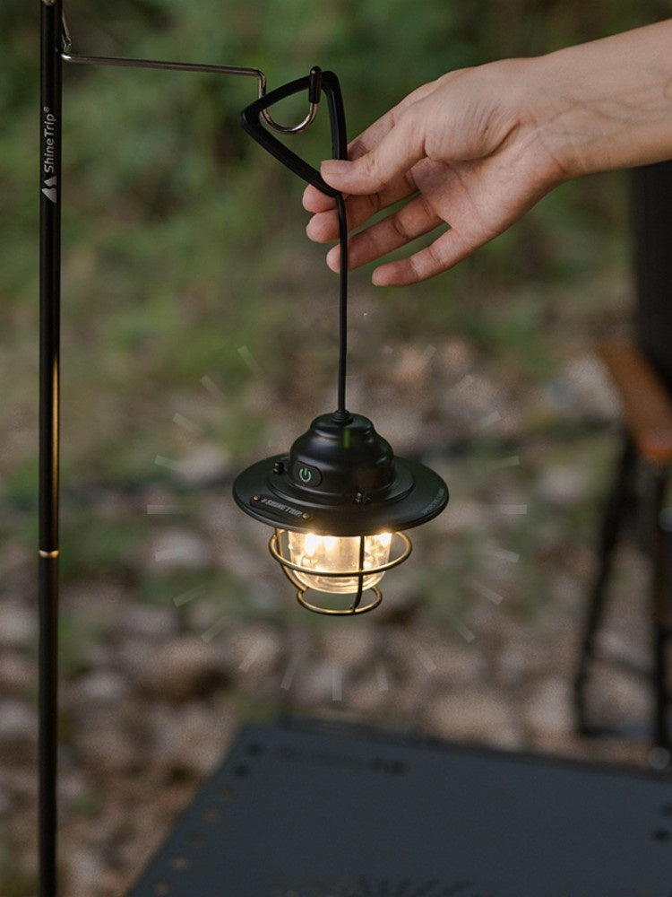 Shanqu Pine Cone Outdoor Camping Lantern Chandelier Lamp